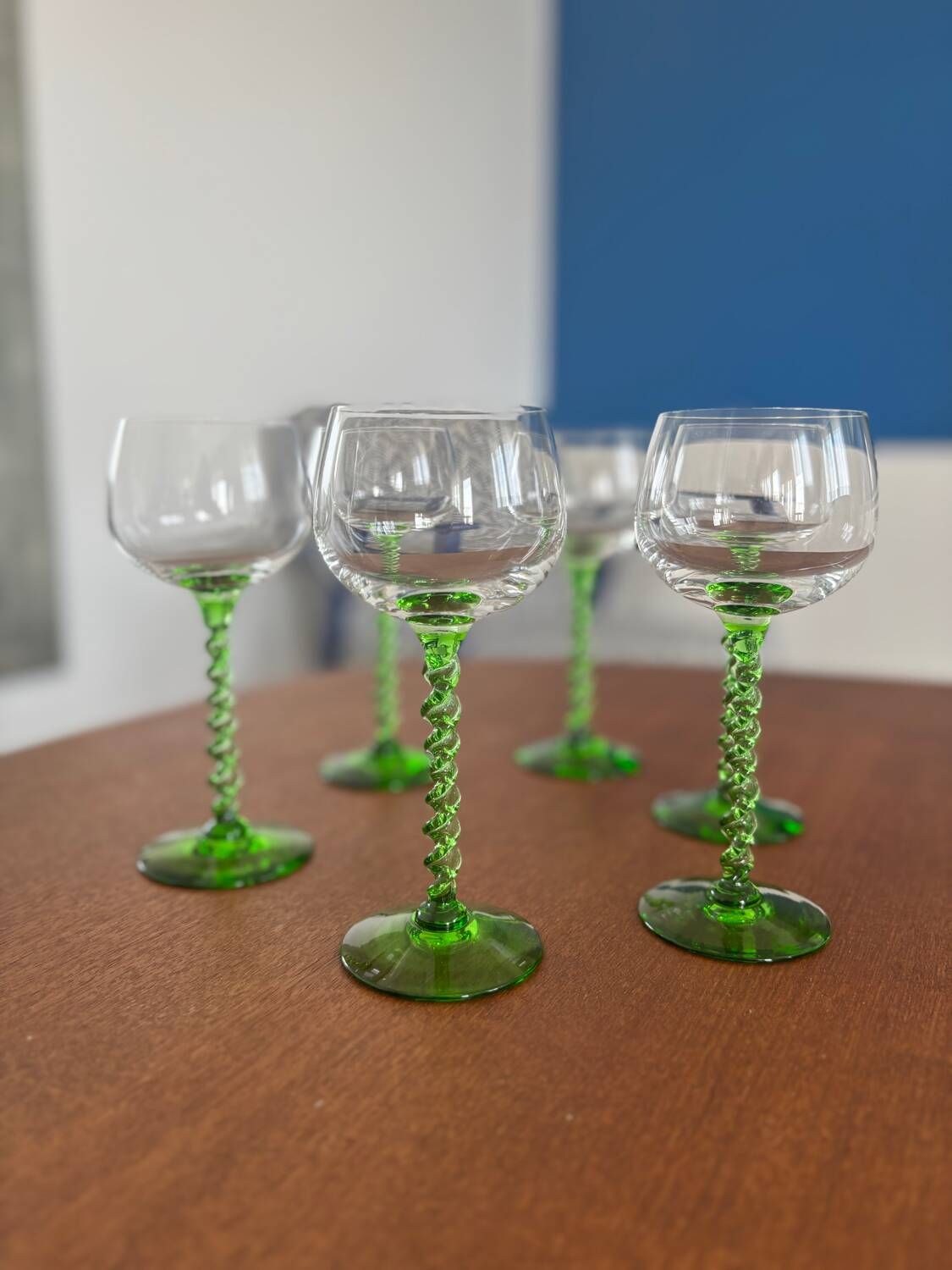 Alsatian white wine glass with a twisted green stem - vintage French stemmed glass