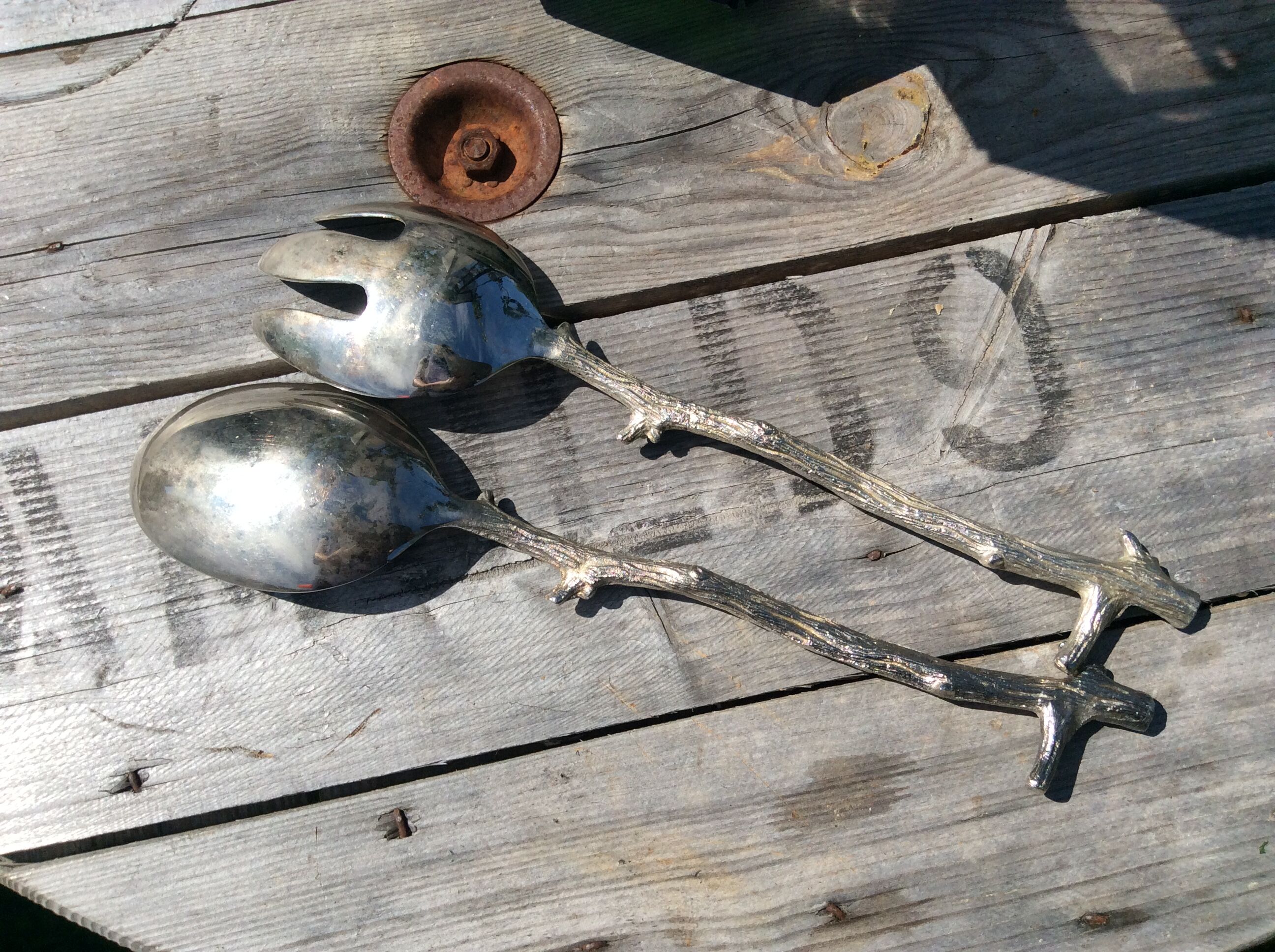 Silver metal salad cutlery