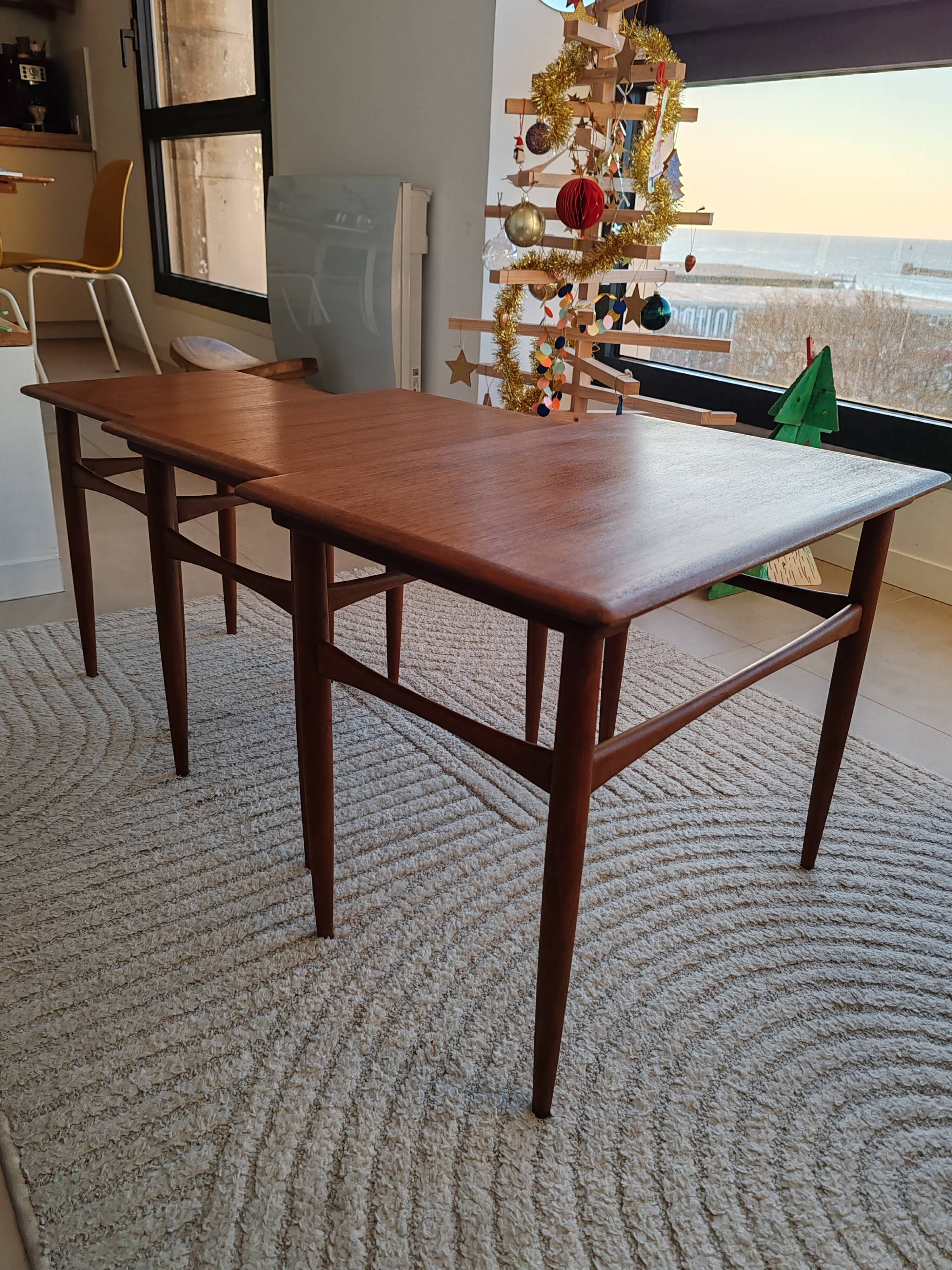 Nest tables Kai Kristiansen