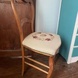 Chaise capitonnée