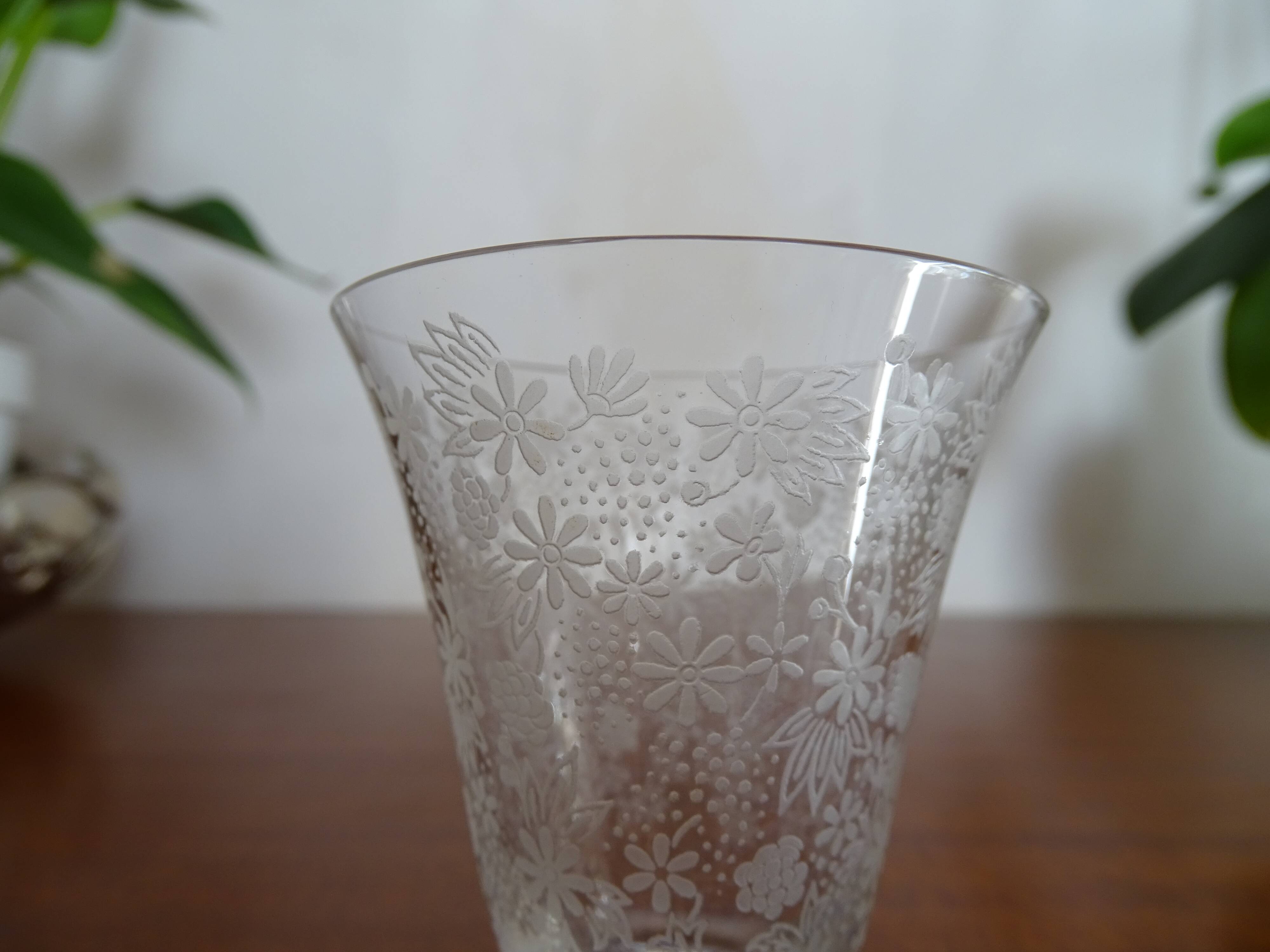 Wine glass crystal Baccarat Elisabeth Millefiori signed