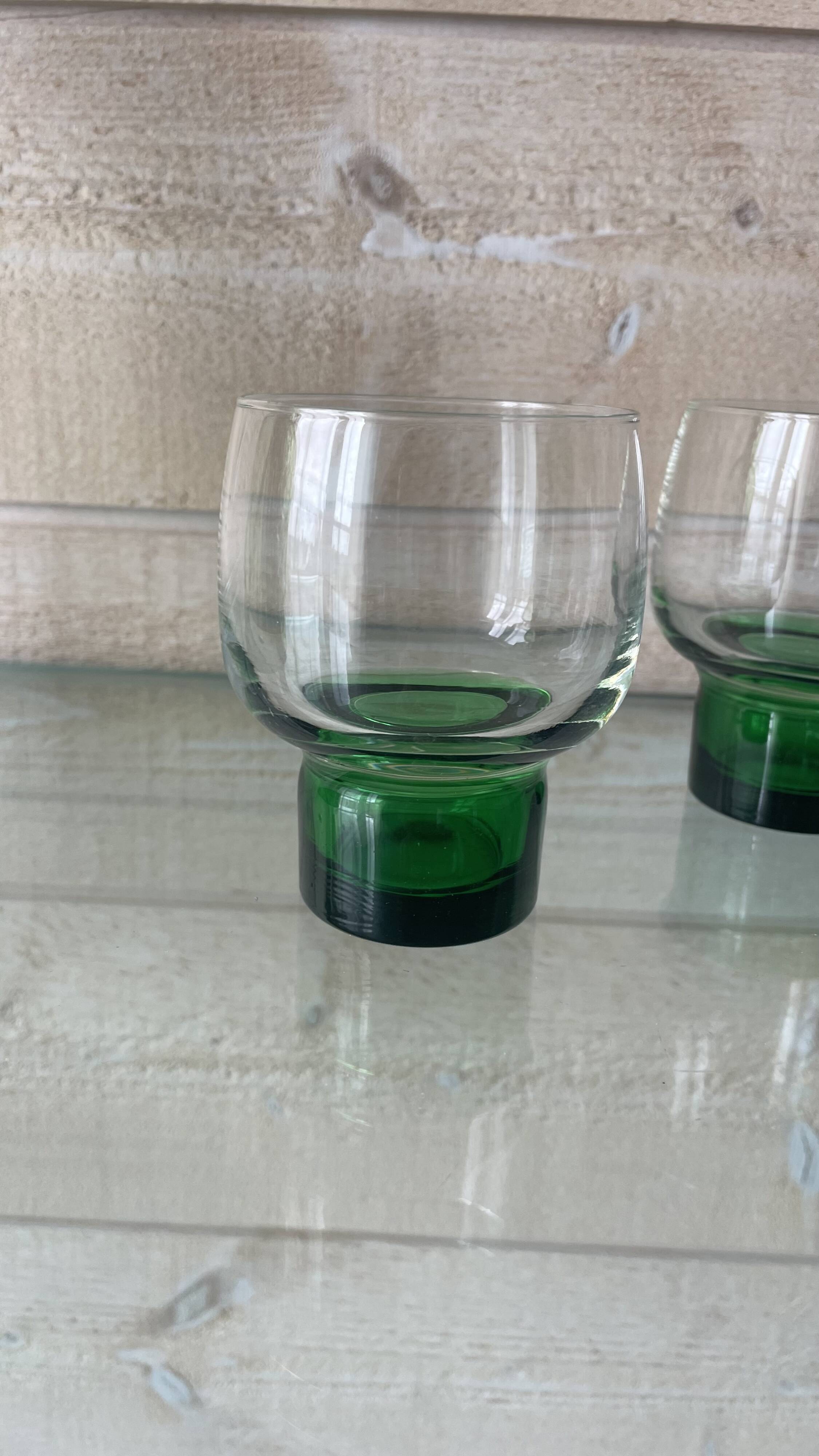 Set of 4 Luminarc glasses model vines