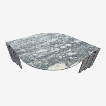 Coffee table all marble in the shape of an eye Roche Bobois 70s