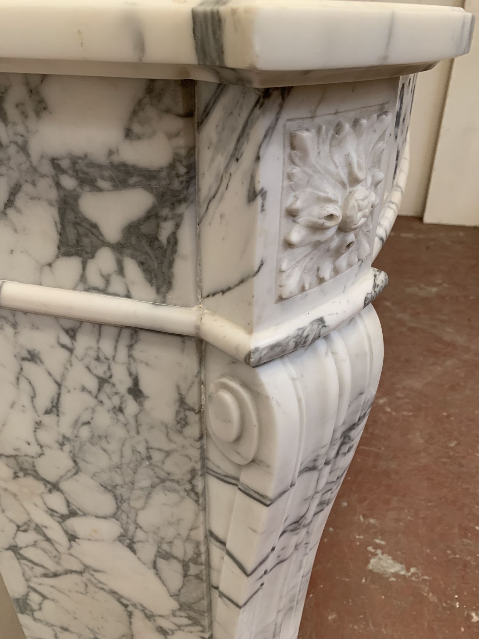 Louis XVI style fireplace in white marble veined carrara XIXth century