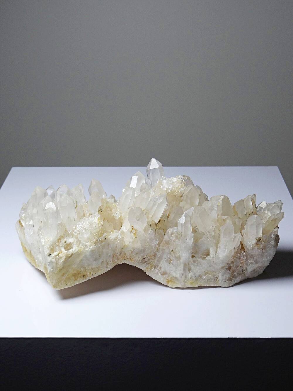 Large cluster of ancient quartz, collector's specimen, 2 kg