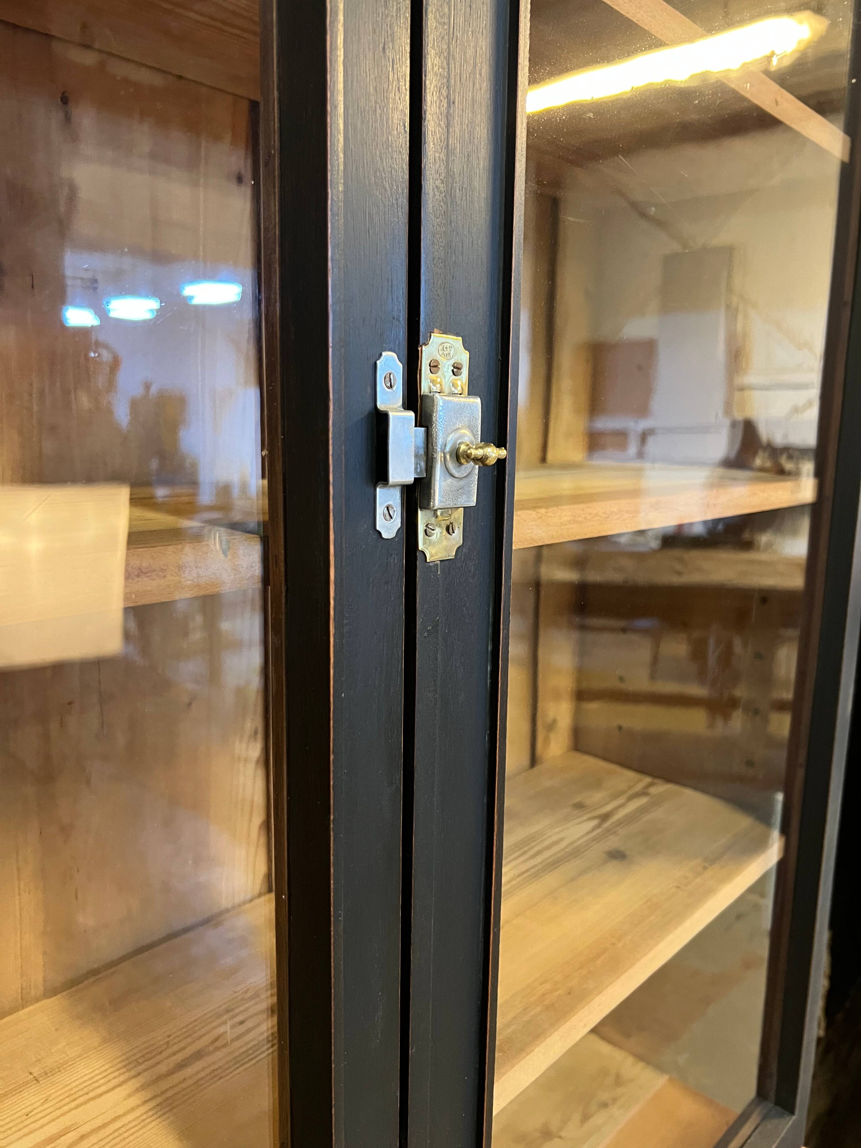 English two-body dresser