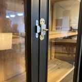 English two-body dresser