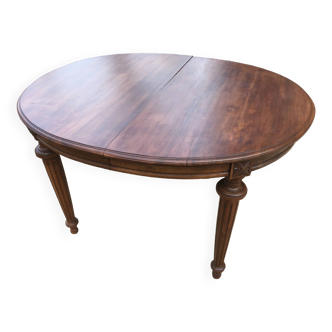 Grande table ovale ancienne