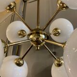 Chandelier pendant lamp design sputnik in golden brass, 8 globes balls opaline glass, ca 1970s
