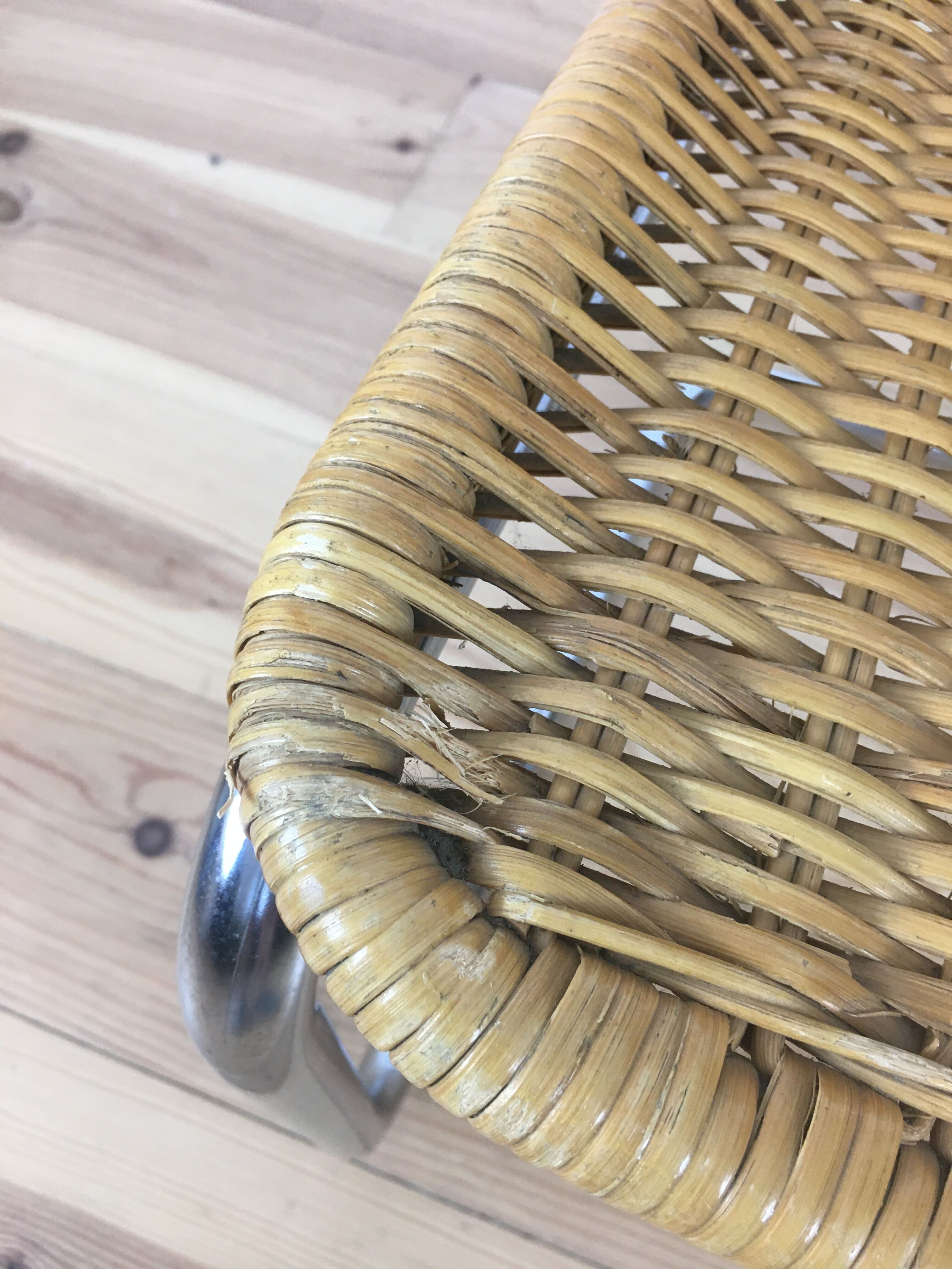 Vintage cantilever chairs in chrome and rattan