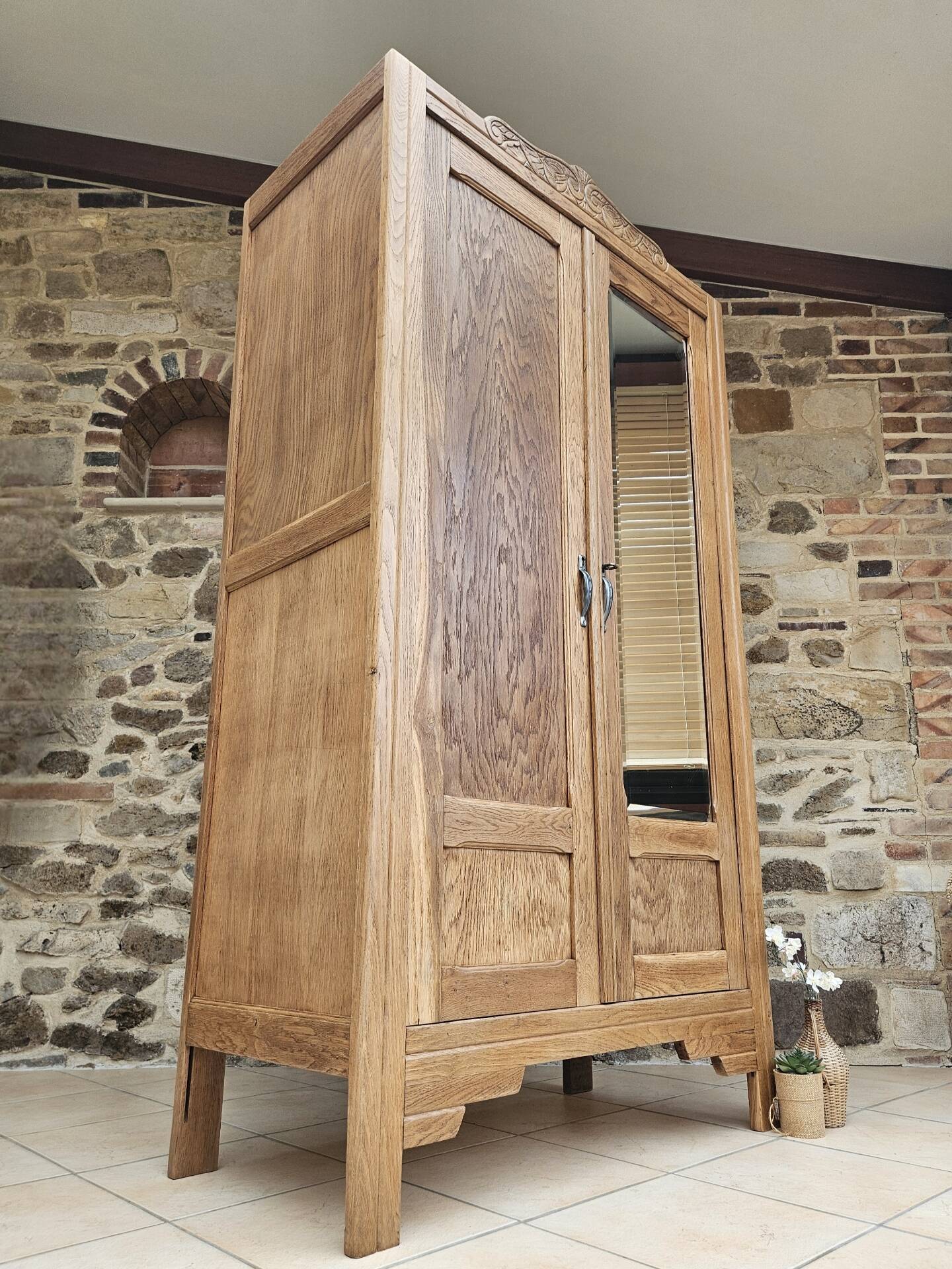 Armoire parisienne art déco