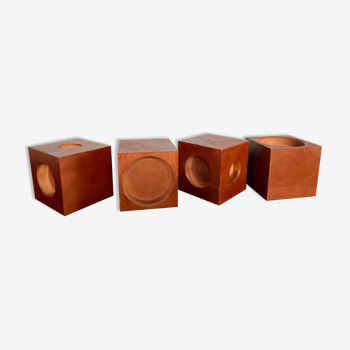 Série de bougeoirs scandinave cubes en teck années 60-70