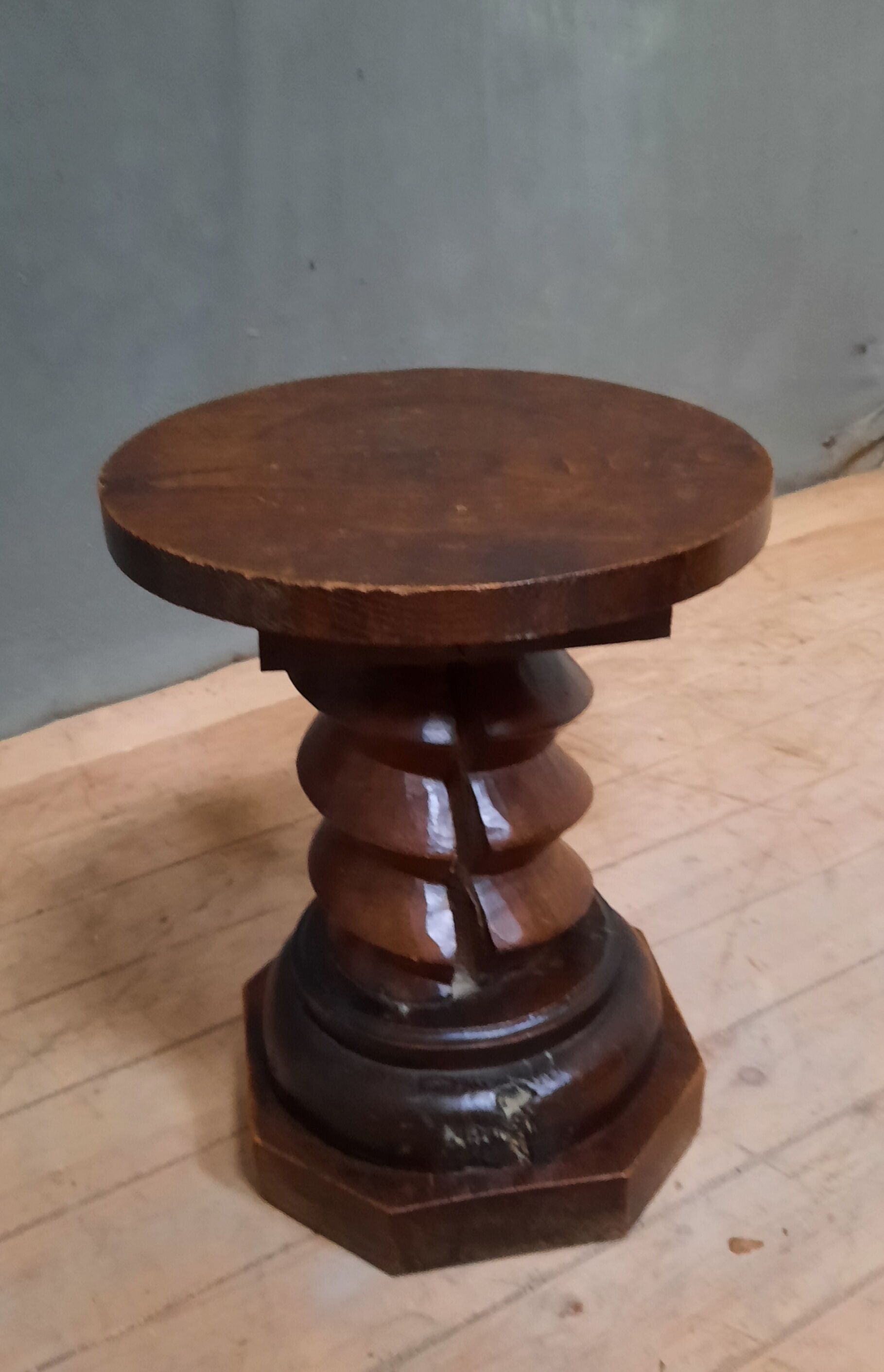 Press screws mounted in coffee table