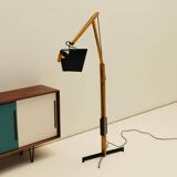 Articulated floor lamp By Gemma Bernal for Tramo 1970's