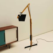 Articulated floor lamp By Gemma Bernal for Tramo 1970's