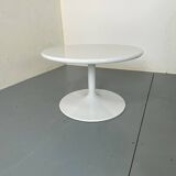 Table basse ronde blanche par Artifort, années 1970