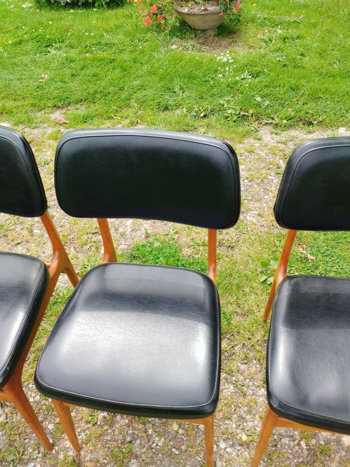 Series of 6 old Scandinavian design chairs
