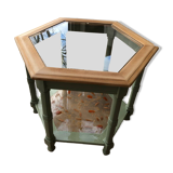Pedestal table