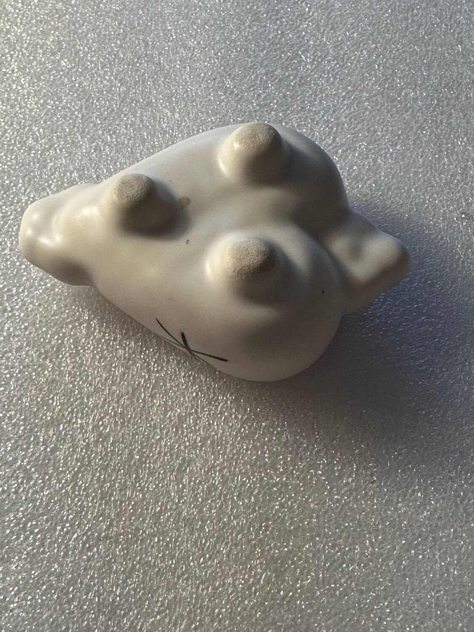 Vintage 50s salt and pepper shaker - ceramic - heart shapes