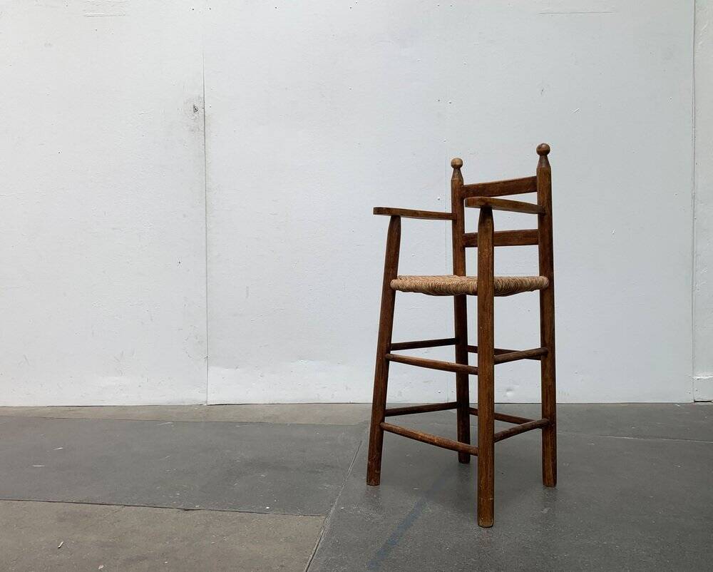 Child's chair in German Worpswede style