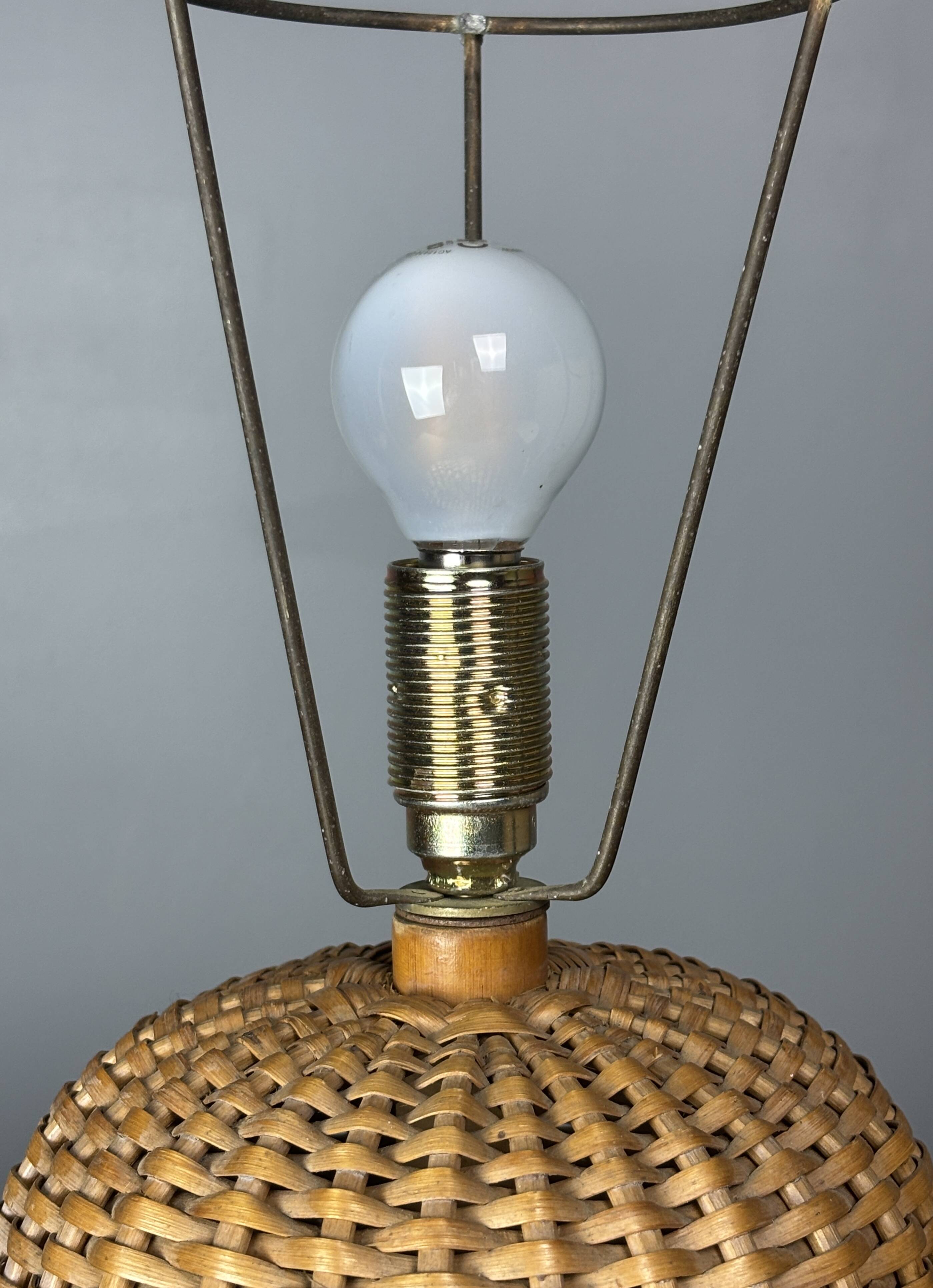Midcentury rattan wicker mushroom table lamp, 1950s