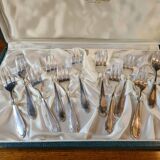 Box of 12 cake forks