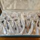 Coffret de 12 fourchettes à gateaux