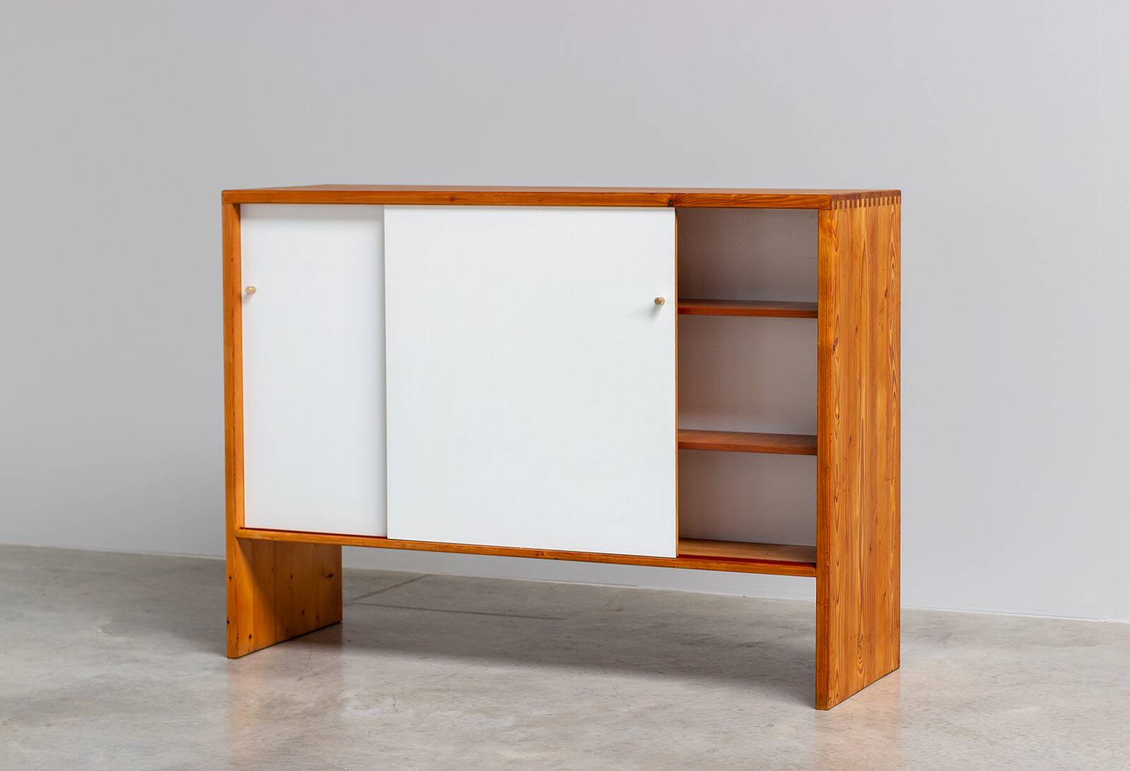 Swedish Mid-Century bar set made from solid pine 1970s