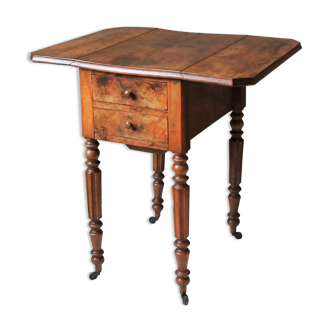 XiXe mahogany flap table