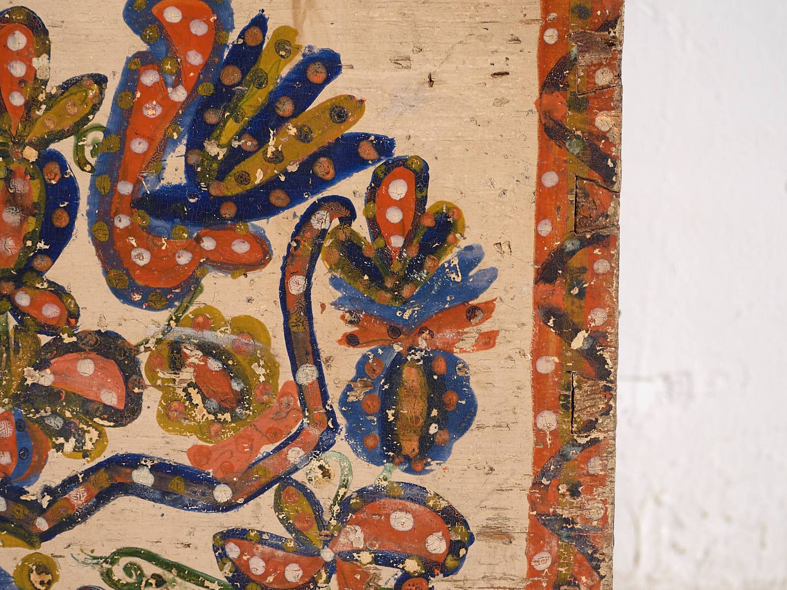 Antique hand-painted folk-style trunk (c.1880) #14