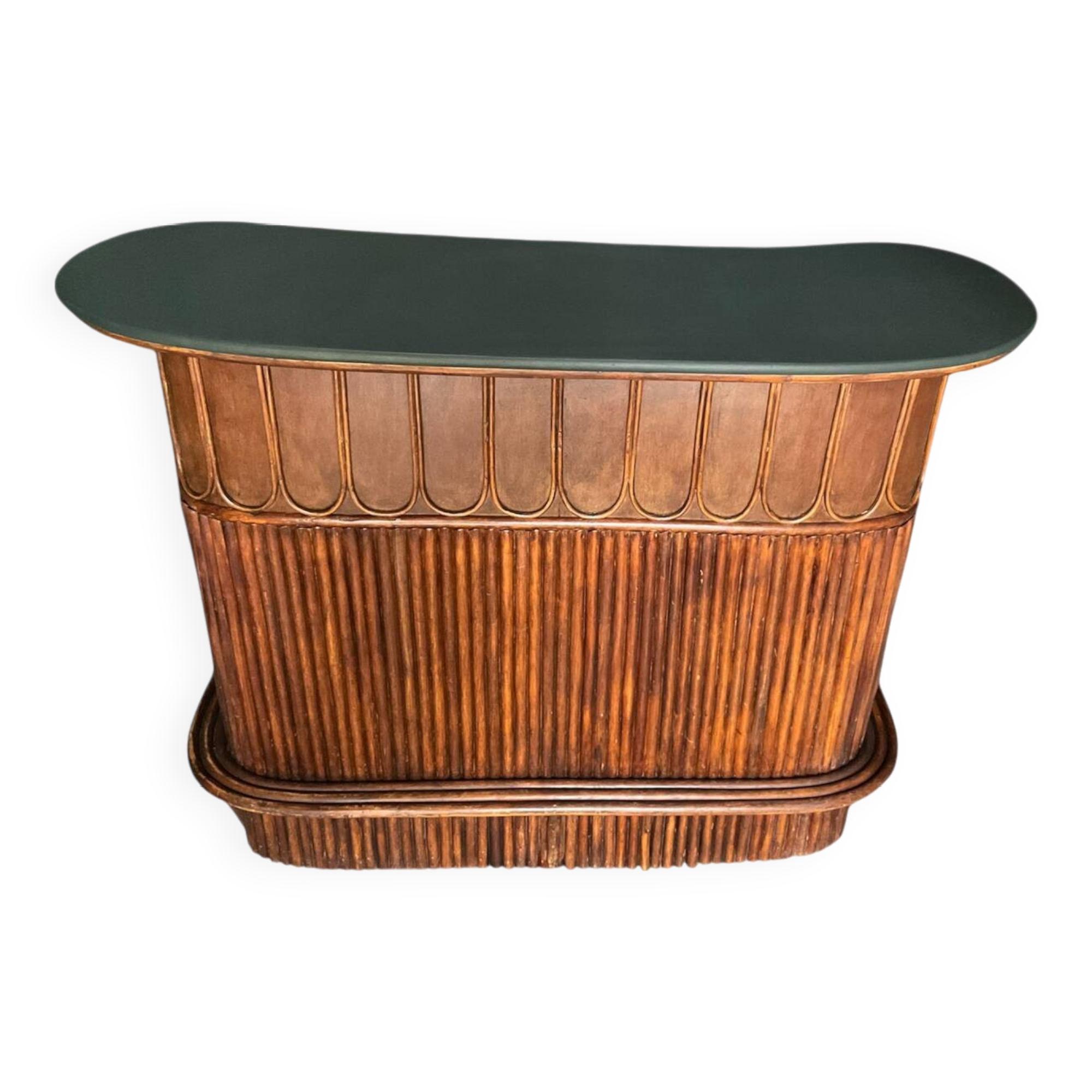 Rattan bar