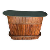 Rattan bar