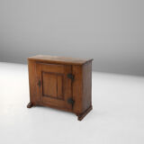 18th century cabinet