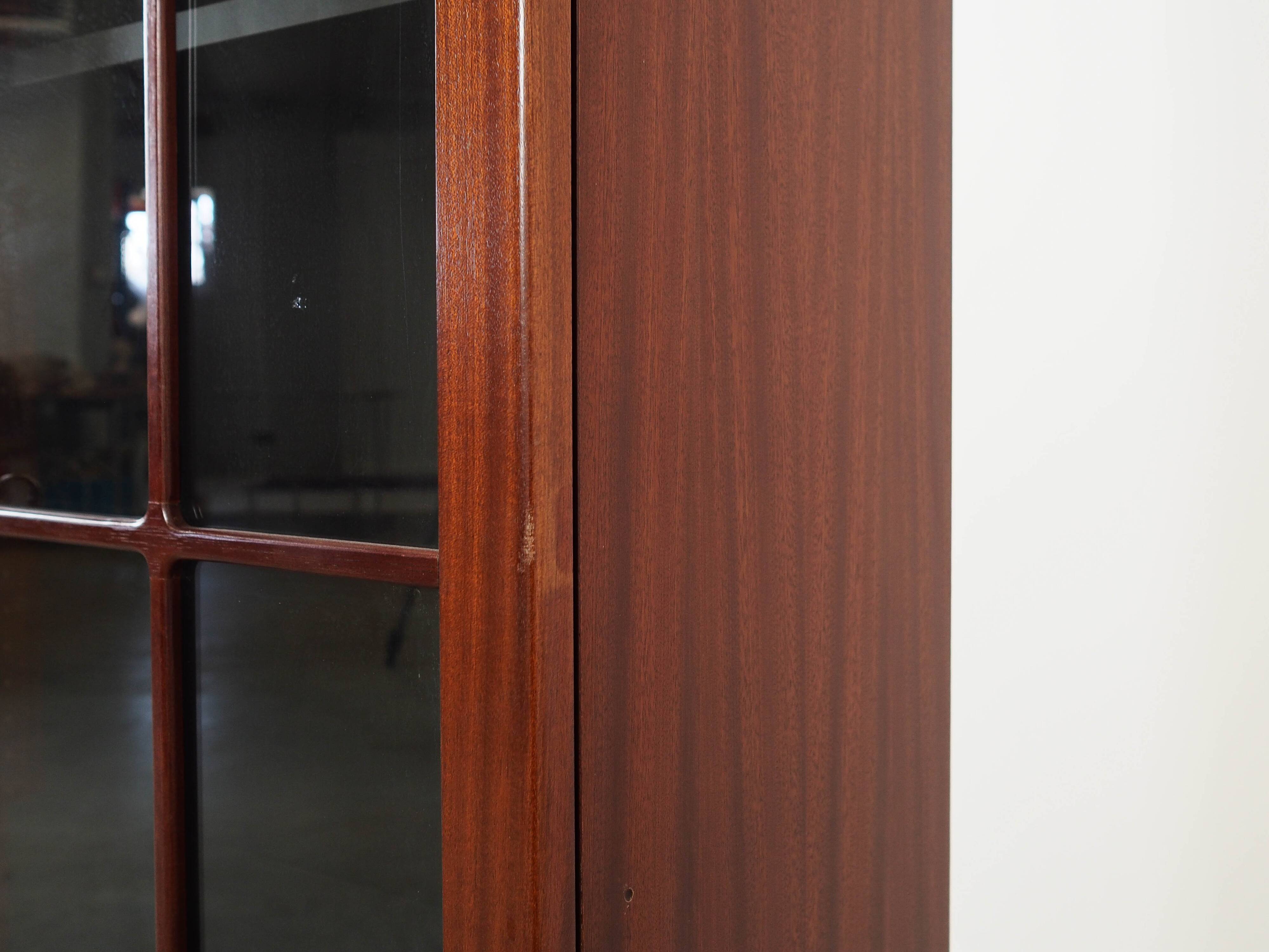 Vitrine en acajou, design danois, années 1970, fabriquée au Danemark