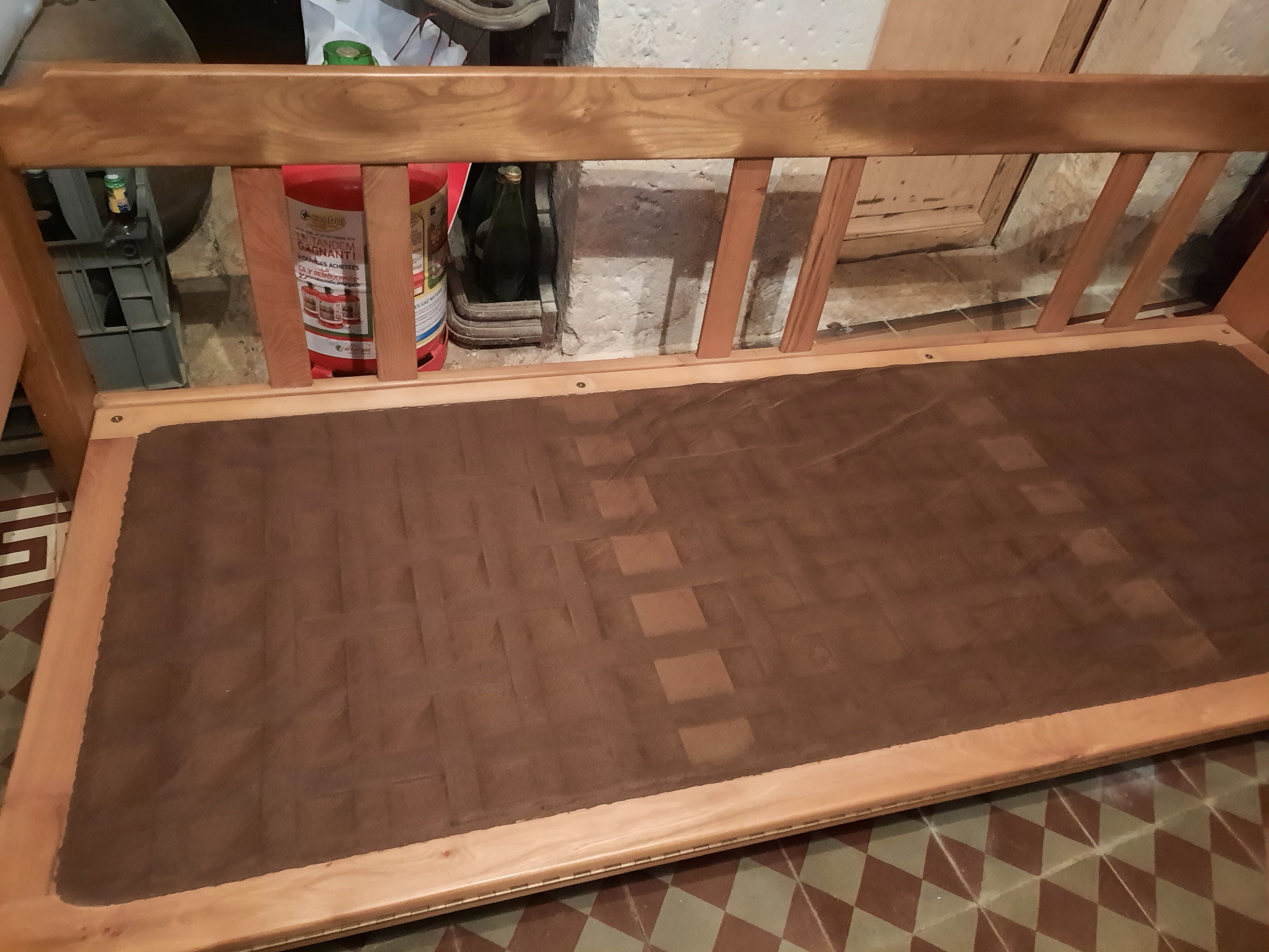 Sofa 3 place Scandinavian style