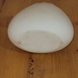 Vase à violettes en opaline ancien