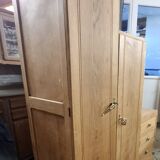 Asymmetrical wardrobe