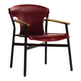 Maërl armchair, Galathée model, red leather, solid wood armrests of your choice
