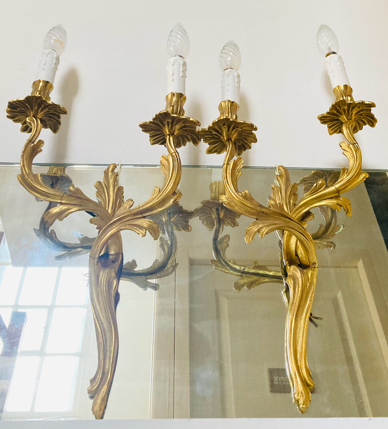 St Louis XV wall lights in solid gilded bronze with curved branches