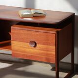 Desk/Dressing table - Durable Suites - 1960