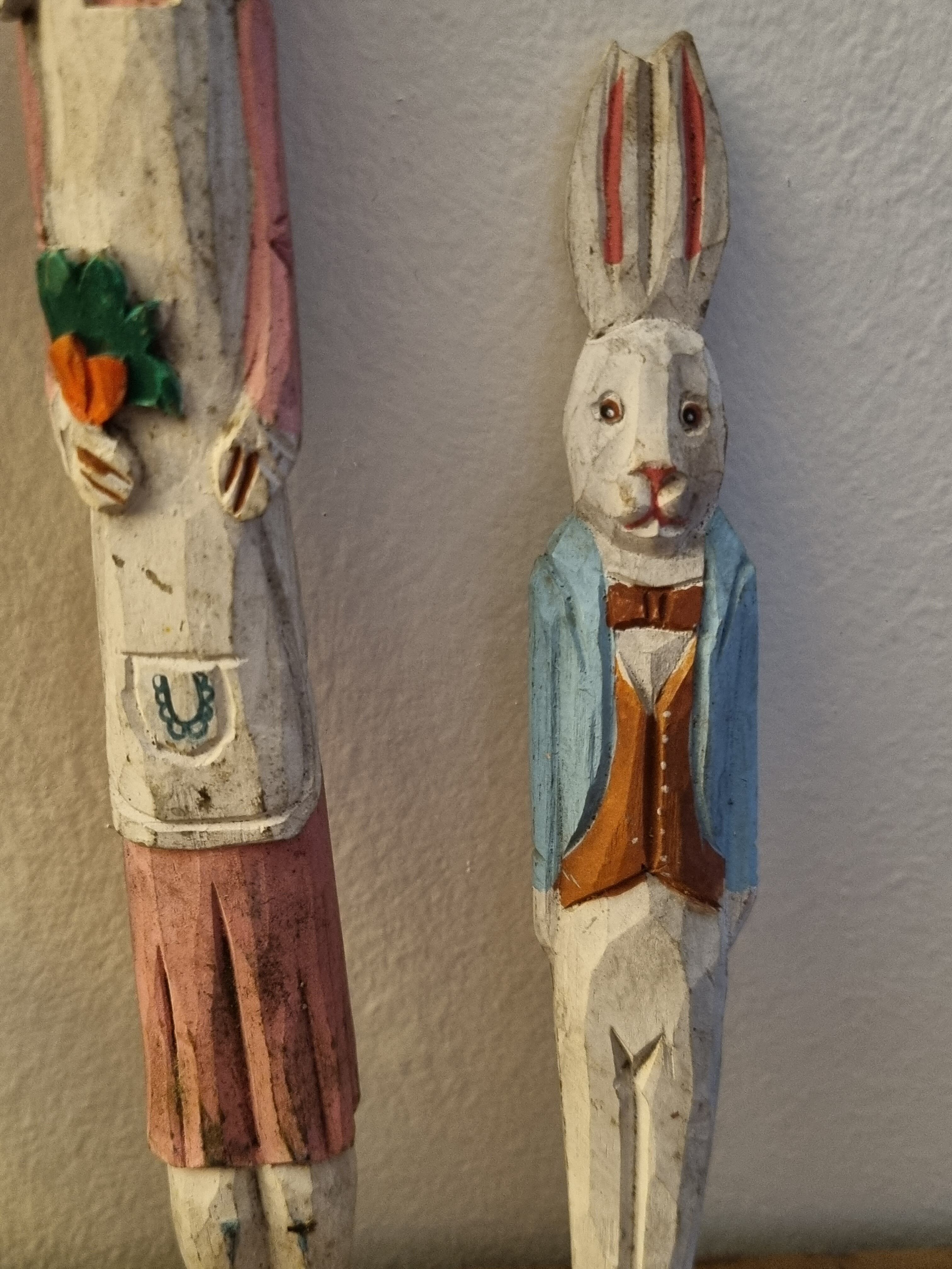 Set of 4 wooden rabbits