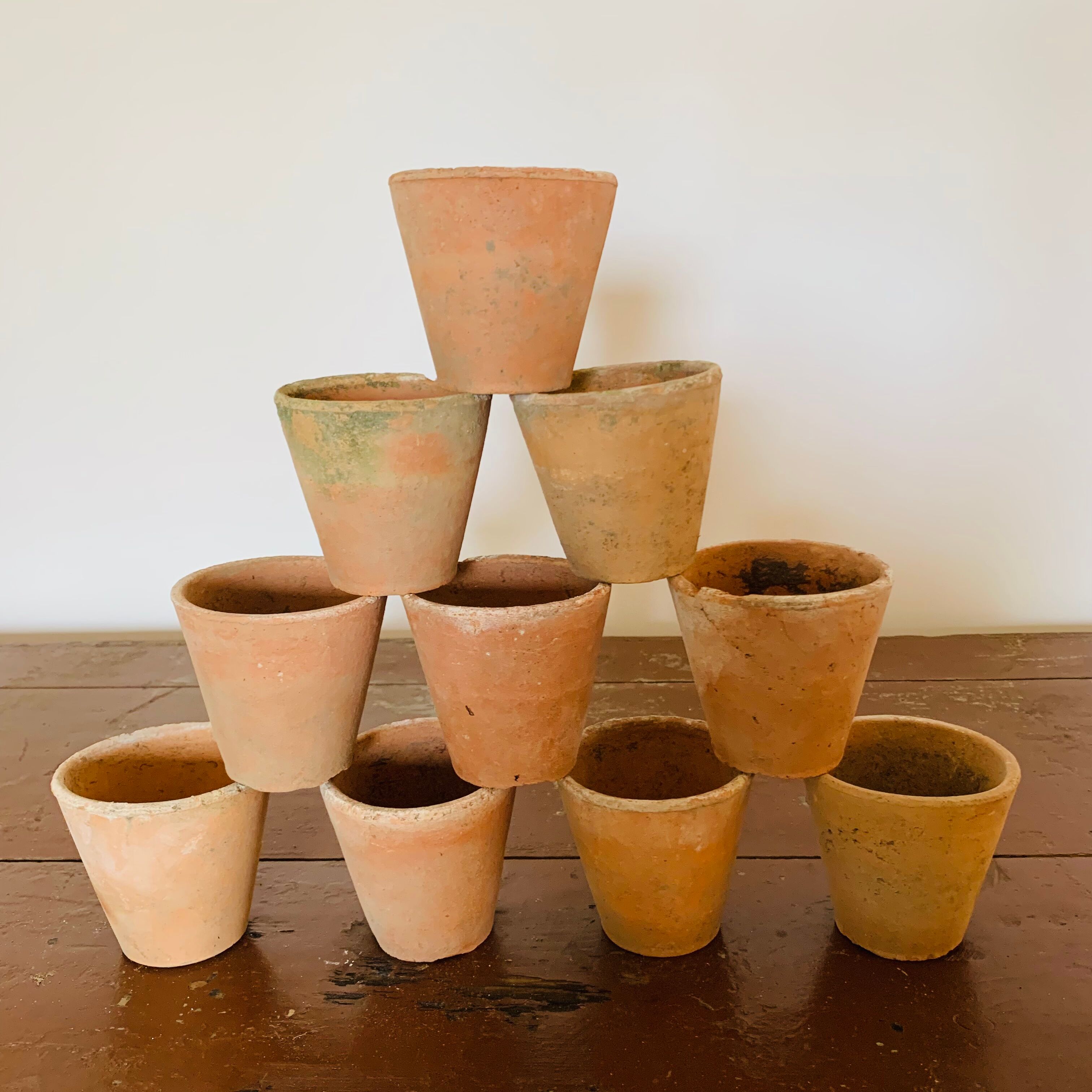 Set of 10 terracotta pots circa 1930 graineterie