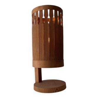 Lampe de table en lamelle de pin, Suède 1970