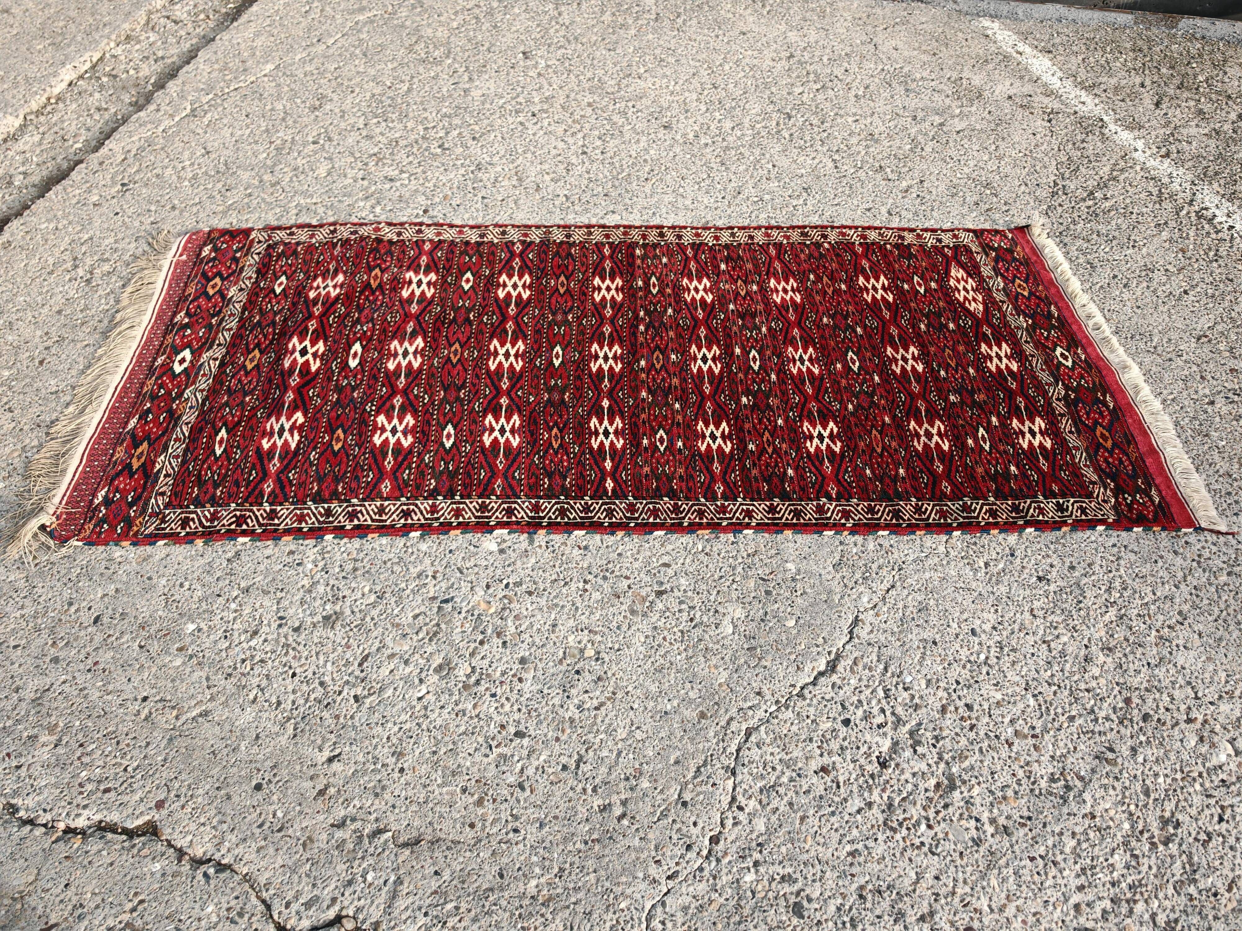 Antique Yomud Jaffarbai Turkmen rug, handwoven from the 1880s.