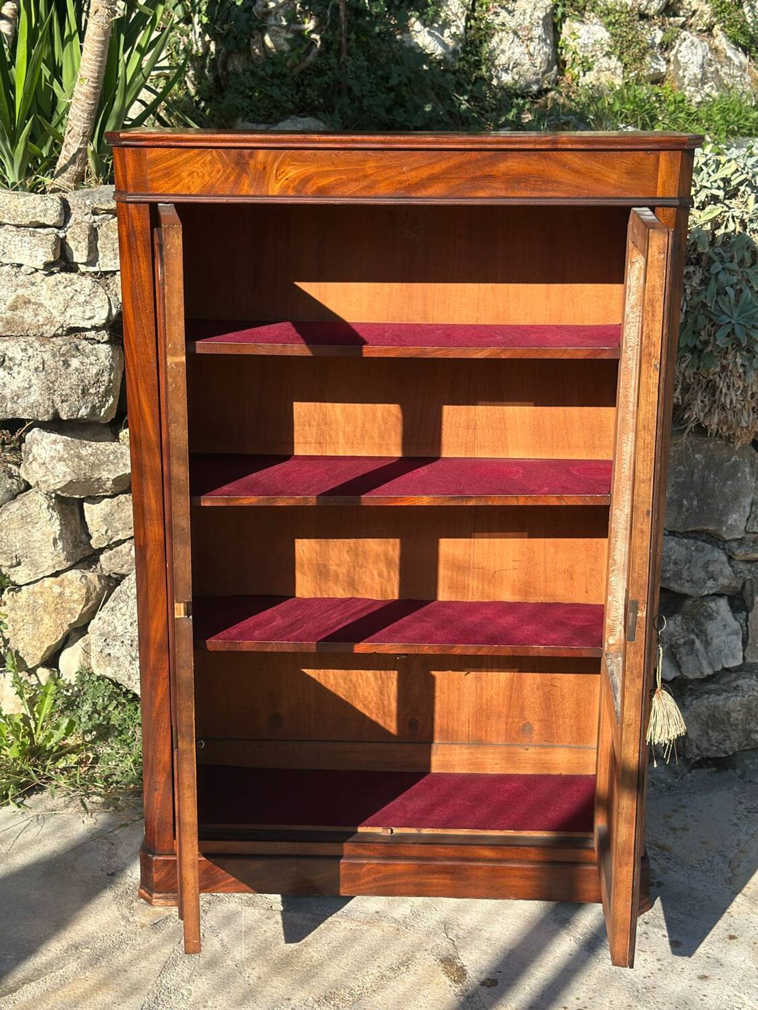 Vitrine /Bibliotheque en Acajou Époque XIX siècle.