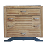 Chest of drawers in wooden foot mustache
