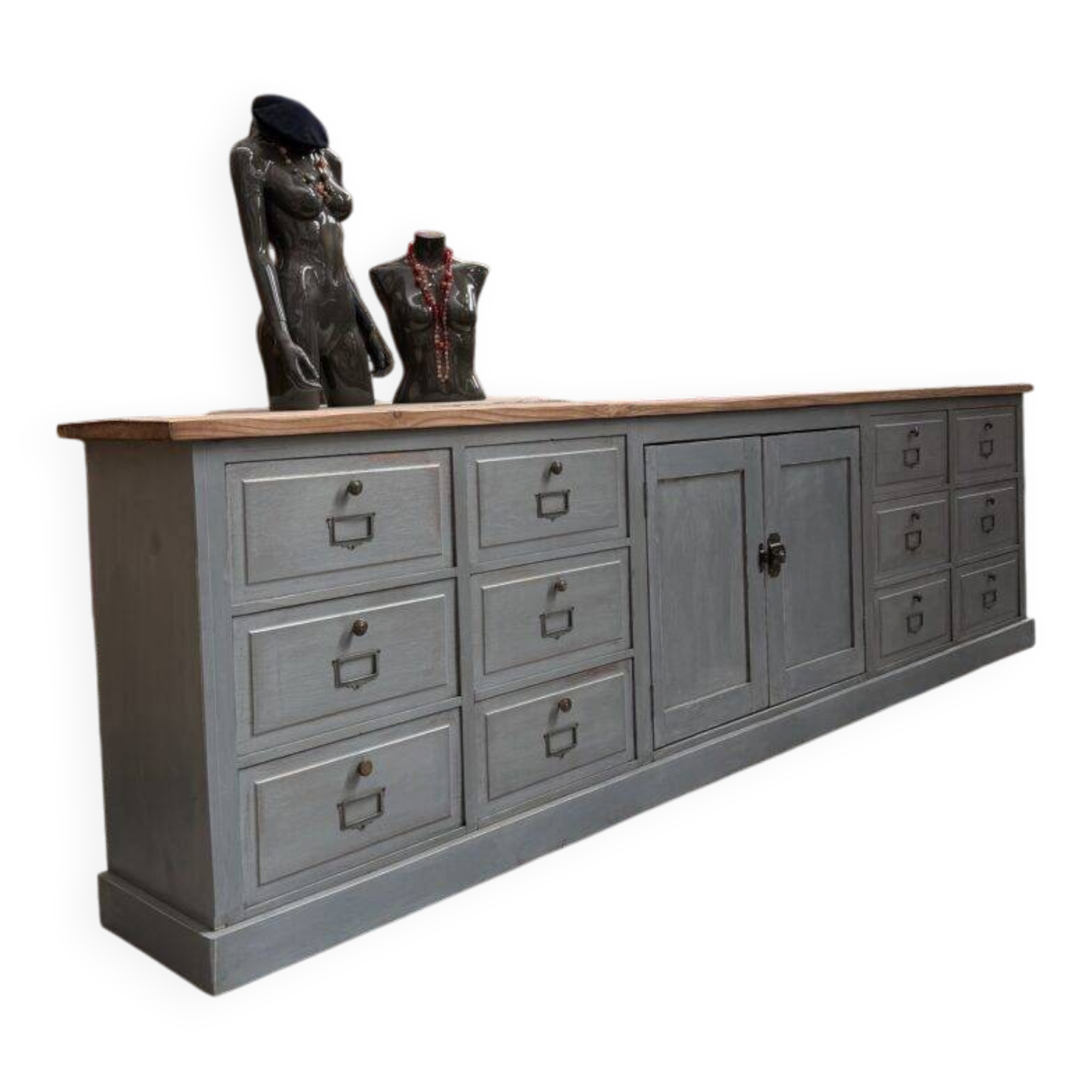 Handcrafted enfilade