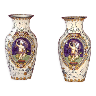 Deux vases en faïence de Gien époque fin XIX ème siècle