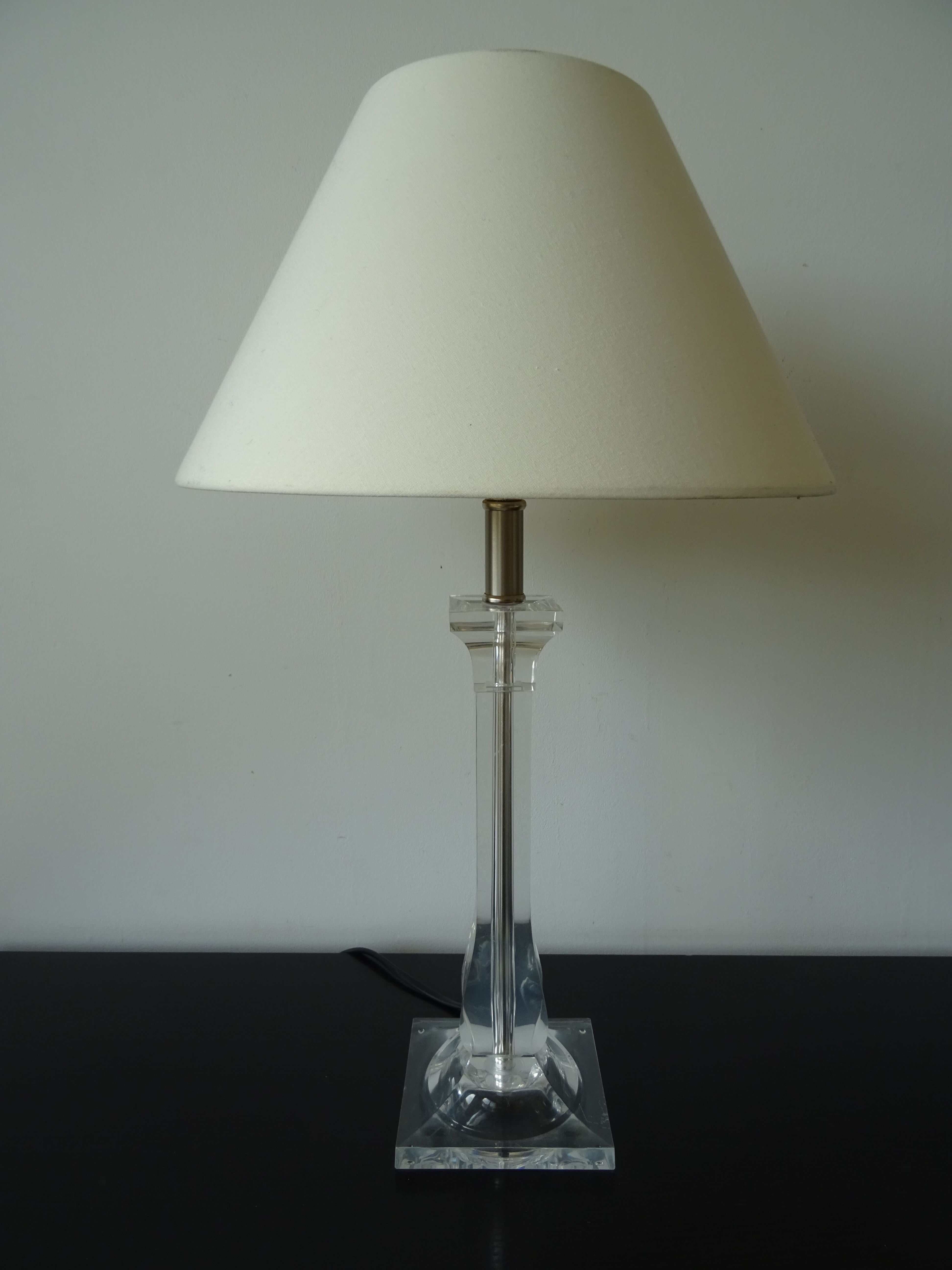 Plexiglas living room lamp