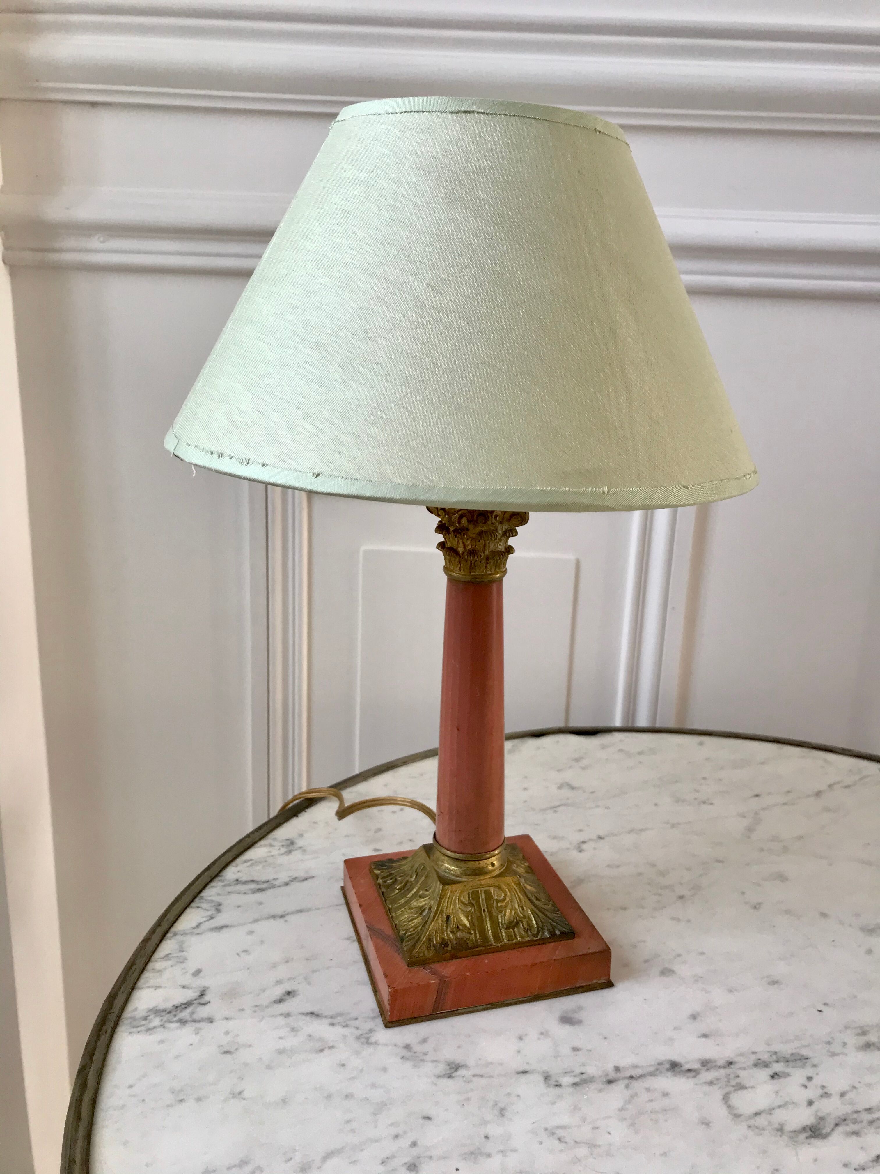 Pink lamp in marble and bronze years 30-40